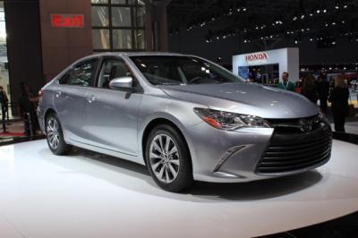 toyota camry 2017 